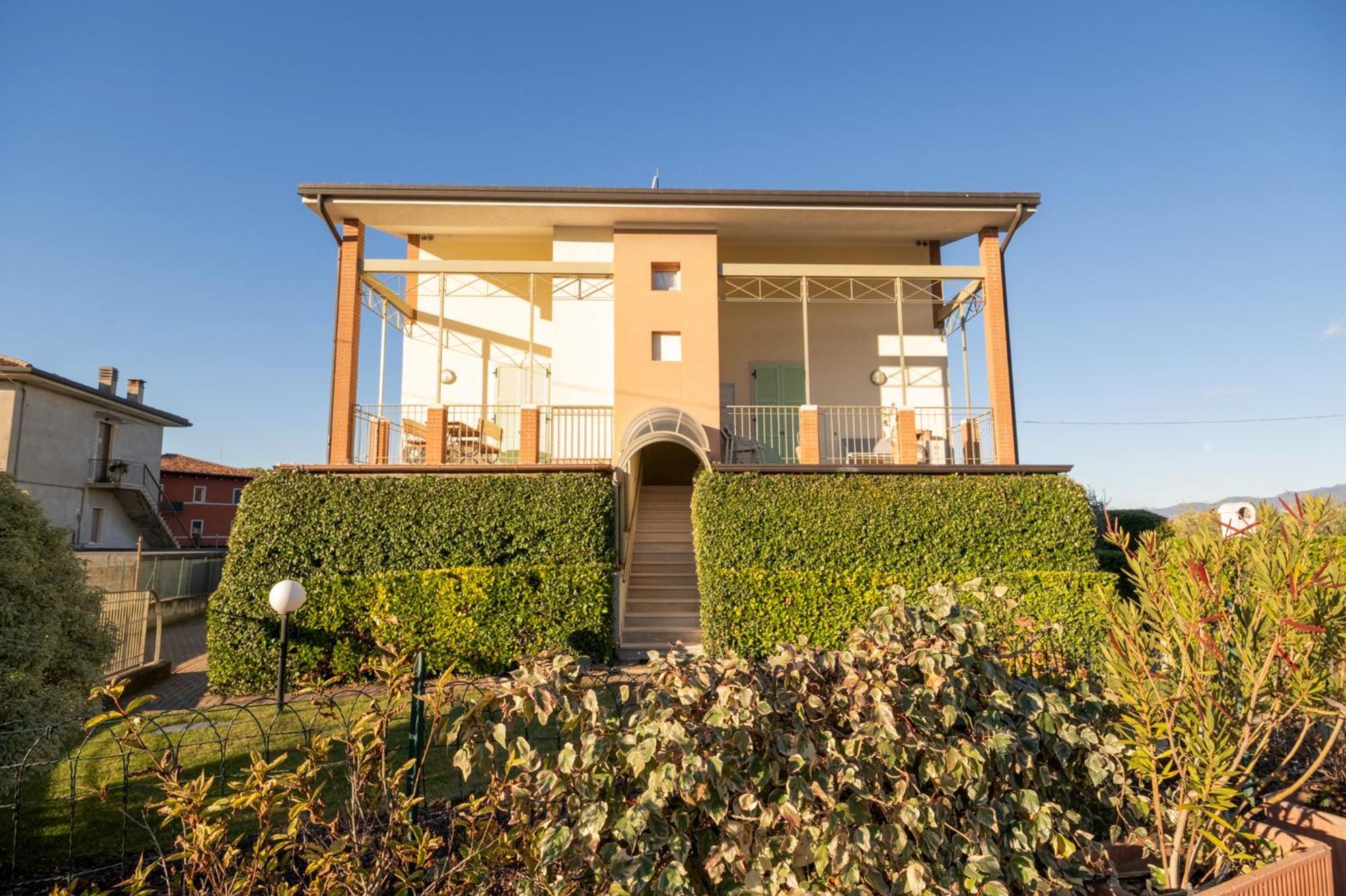 Apartmentsgarda - Rosa Chiare Bardolino Kültér fotó